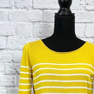 🌵Old Navy Sweater